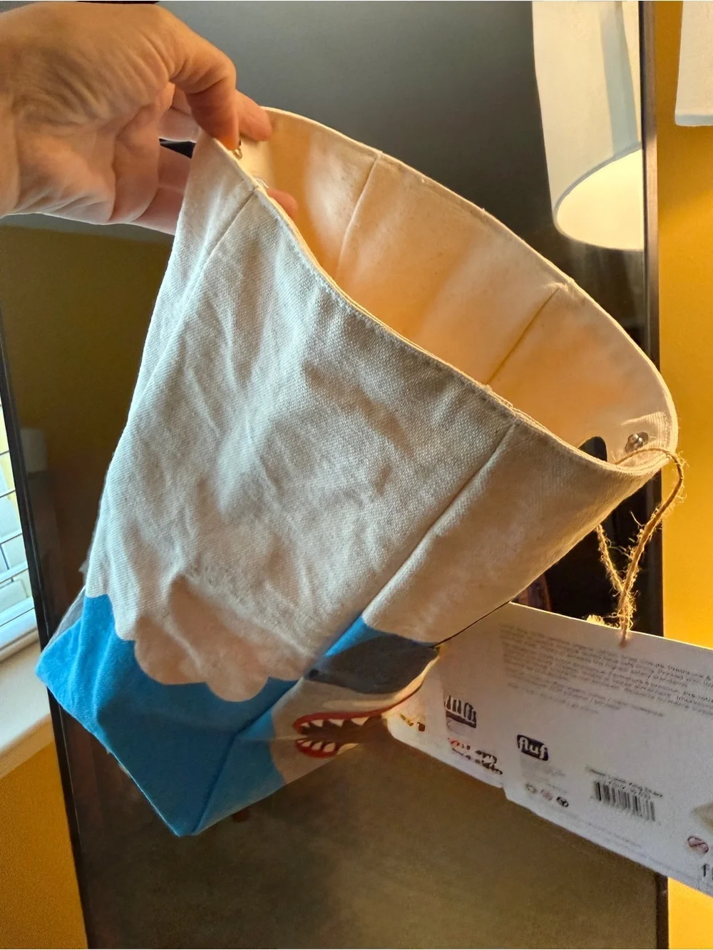 Fluf Classic Shark Kids Lunch Bag - Blue & Cream